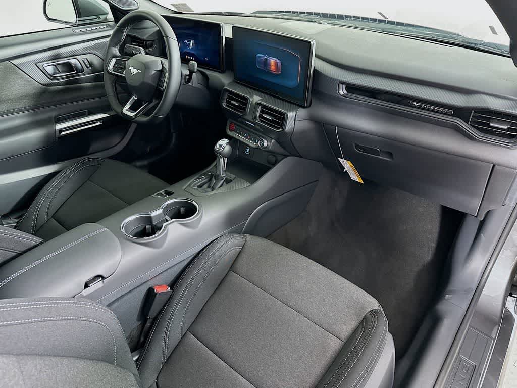 Ford Mustang EcoBoost 2026