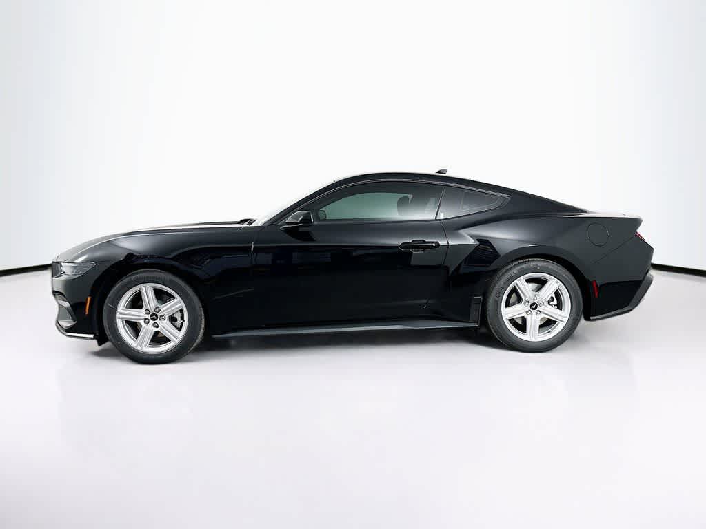 Ford Mustang EcoBoost 2026