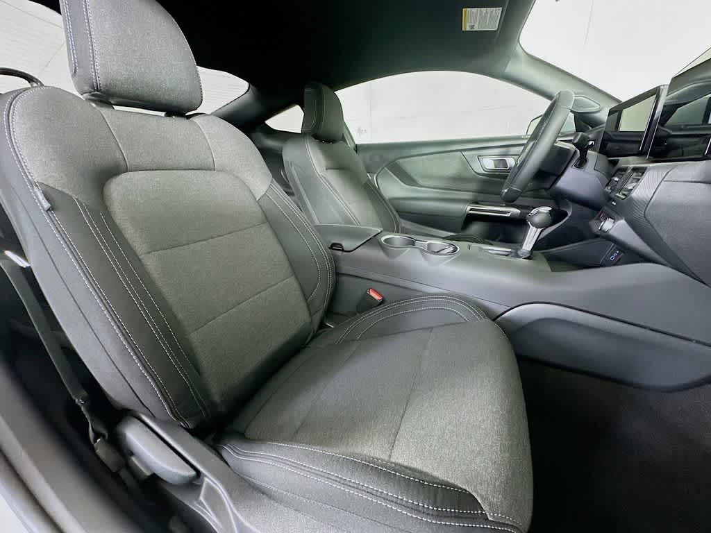 Ford Mustang EcoBoost 2026