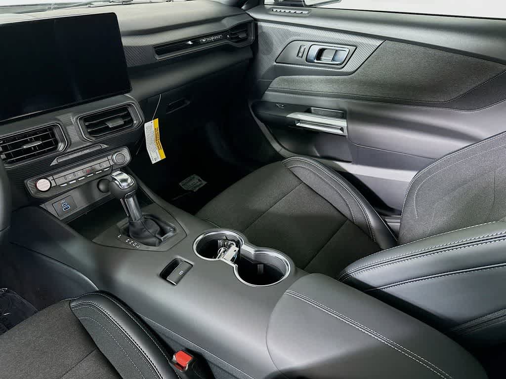 Ford Mustang EcoBoost 2026