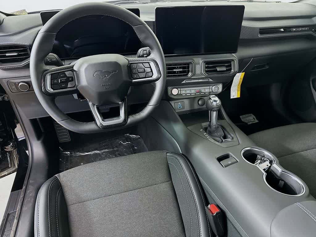 Ford Mustang EcoBoost 2026