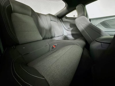 Ford Mustang EcoBoost 2026