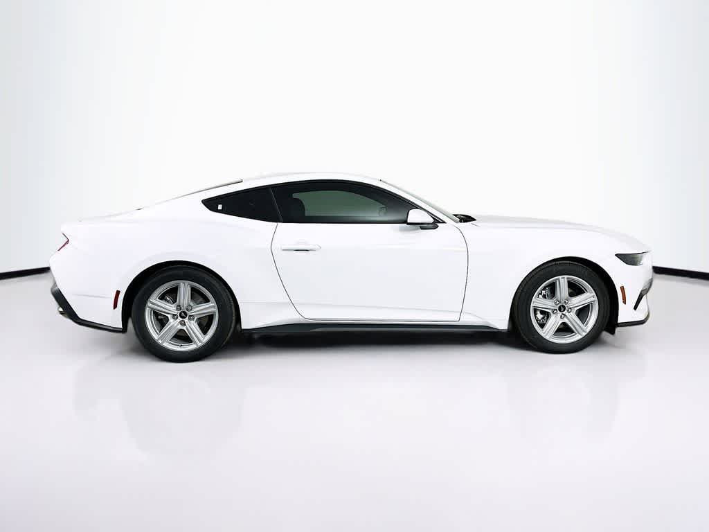 Ford Mustang EcoBoost 2026