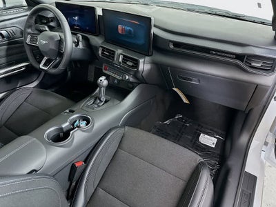 Ford Mustang EcoBoost 2026