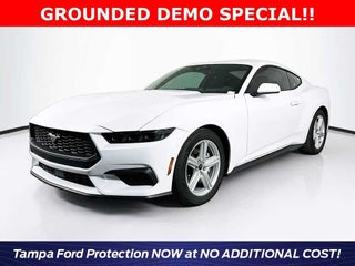 Ford Mustang EcoBoost 2026