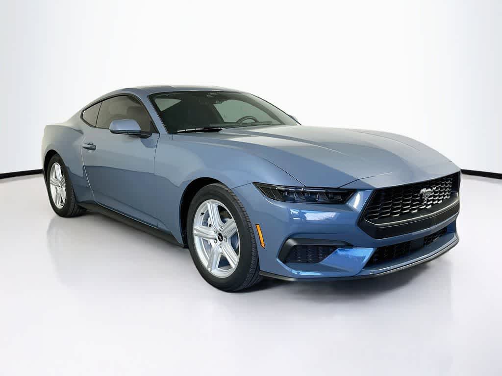 Ford Mustang EcoBoost 2026
