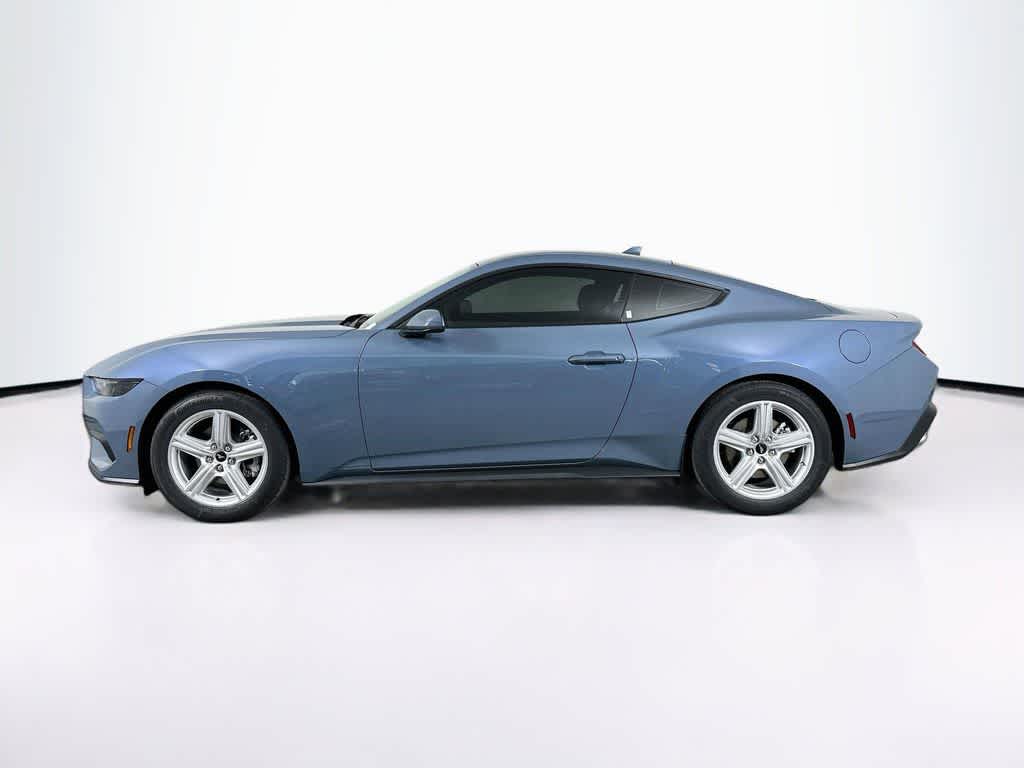 Ford Mustang EcoBoost 2026