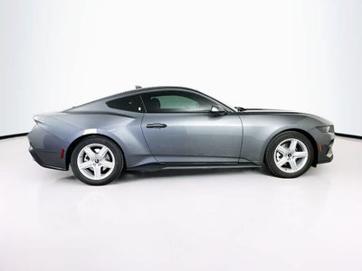 Ford Mustang EcoBoost 2026