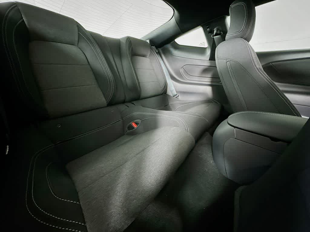 Ford Mustang EcoBoost 2026