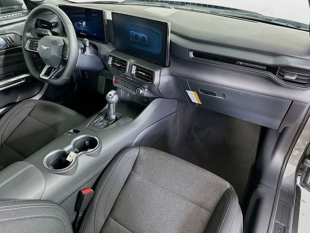 Ford Mustang EcoBoost 2026