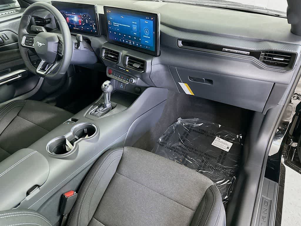 Ford Mustang EcoBoost 2026