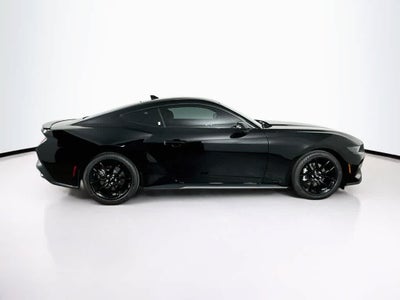 Ford Mustang EcoBoost 2026