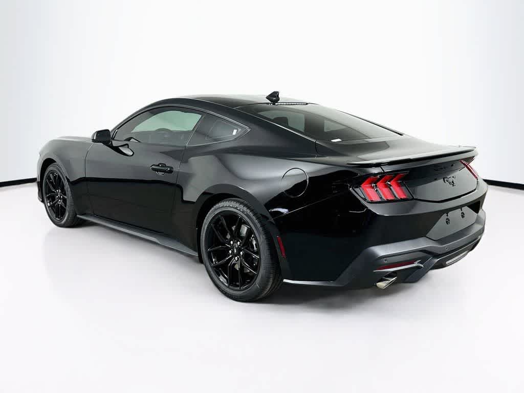 Ford Mustang EcoBoost 2026