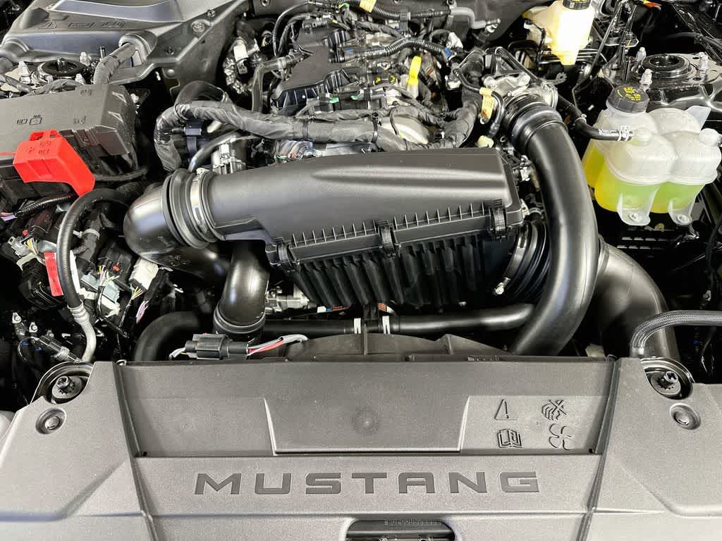 Ford Mustang EcoBoost 2026