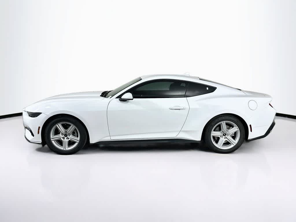 Ford Mustang EcoBoost 2026