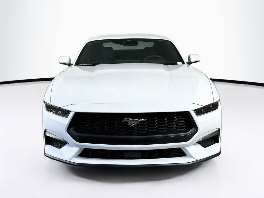 Ford Mustang EcoBoost 2026