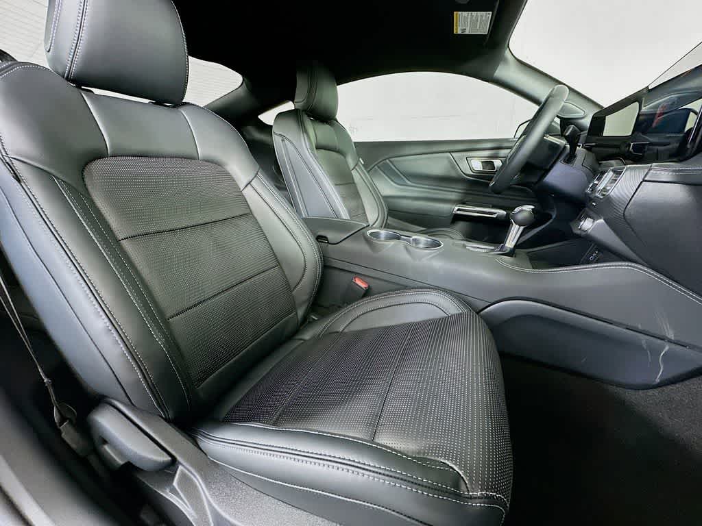 Ford Mustang EcoBoost Premium 2025