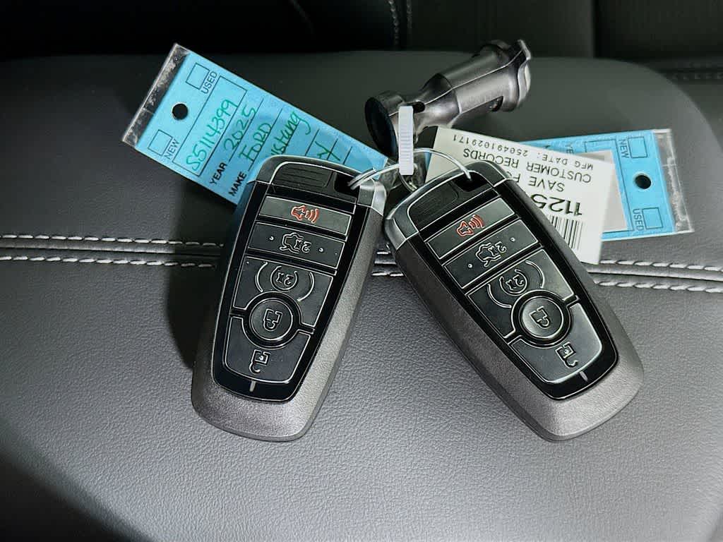 Ford Mustang EcoBoost Premium 2025