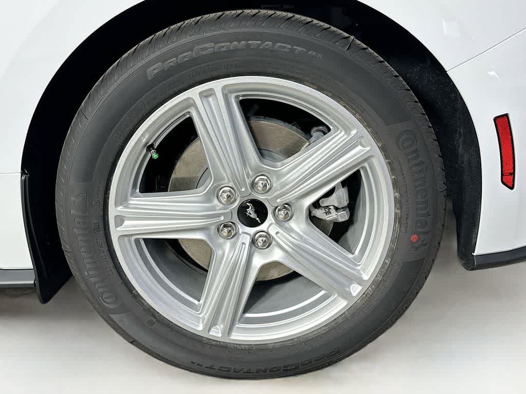 Ford Mustang EcoBoost 2026