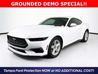Ford Mustang EcoBoost 2026