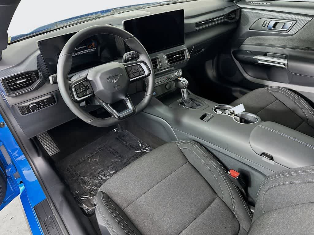 Ford Mustang EcoBoost 2026