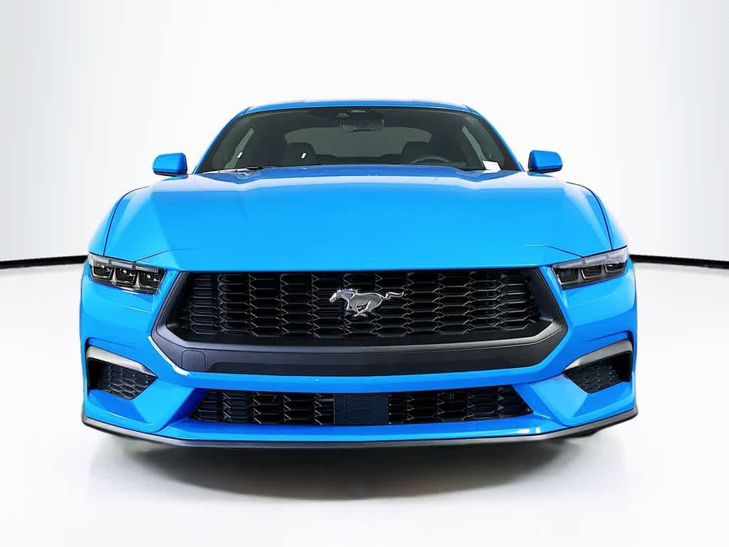 Ford Mustang EcoBoost 2026