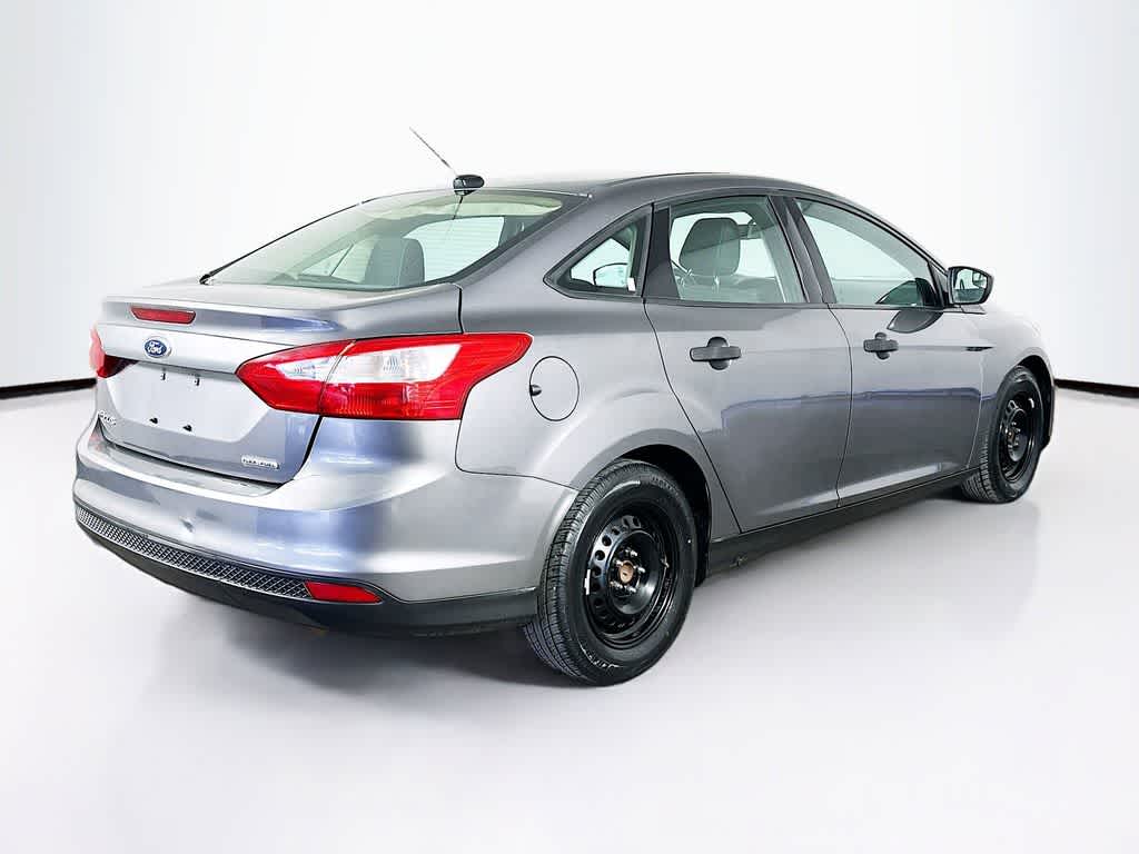 Ford Focus S 2013