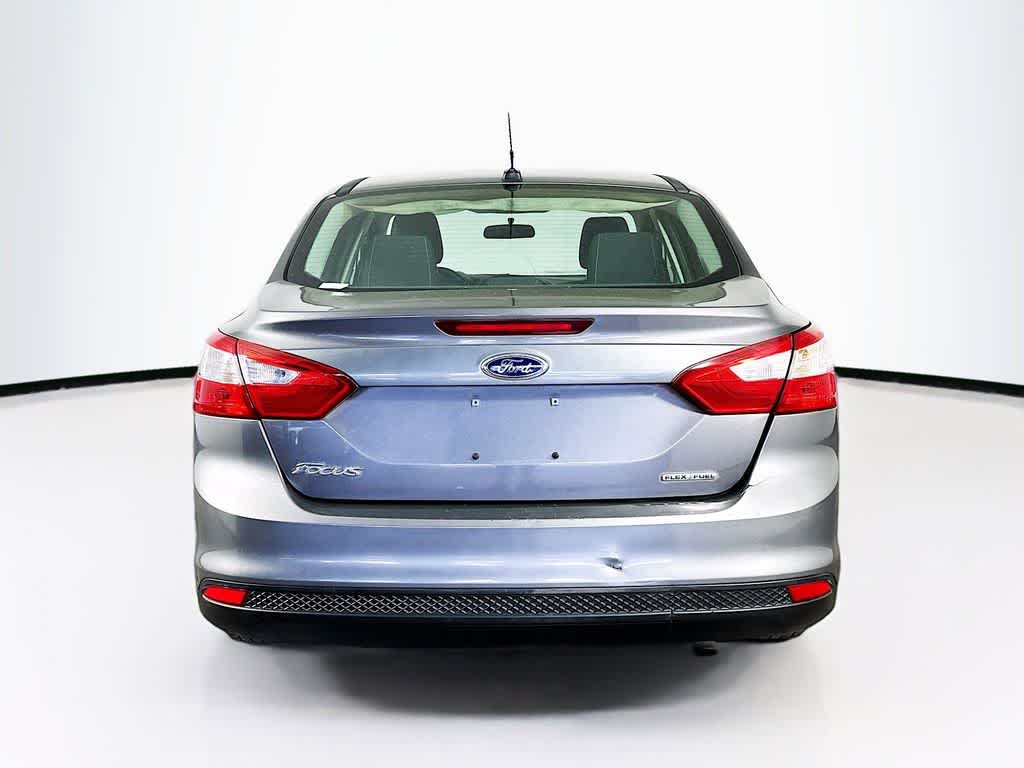 Ford Focus S 2013