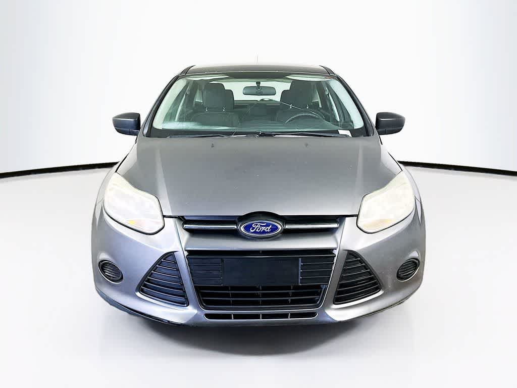 Ford Focus S 2013