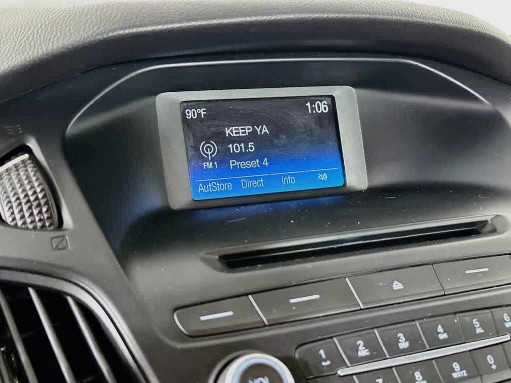 Ford Focus SE 2015