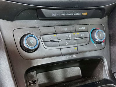 Ford Focus SE 2015