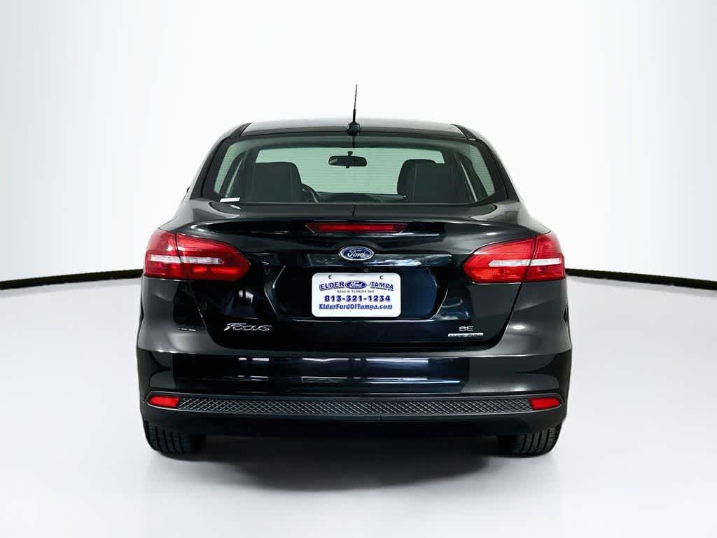 Ford Focus SE 2015