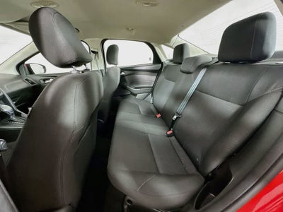 Ford Focus SE 2016