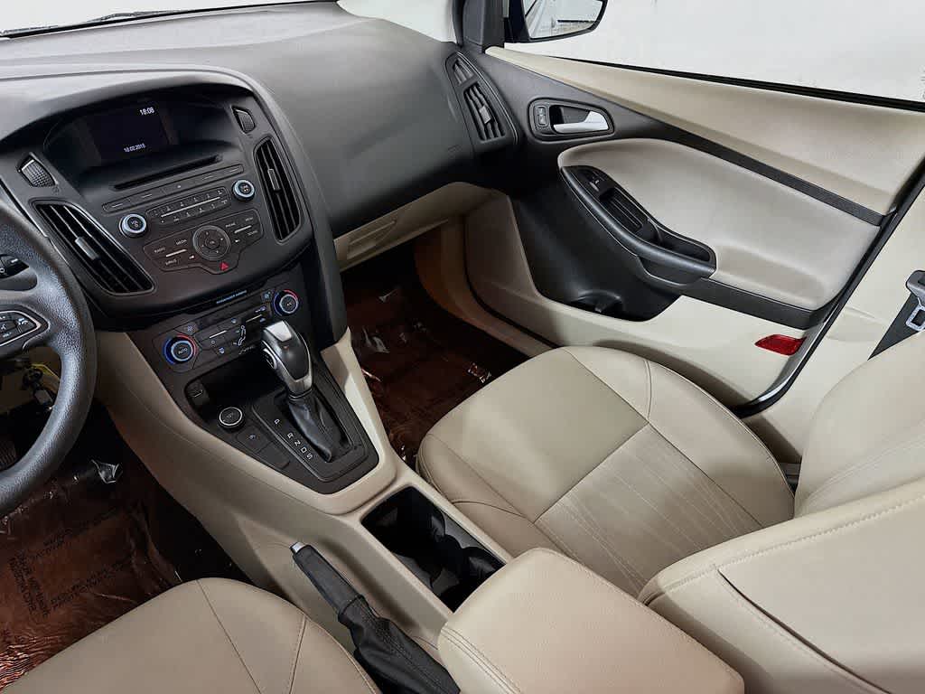 Ford Focus SE 2016