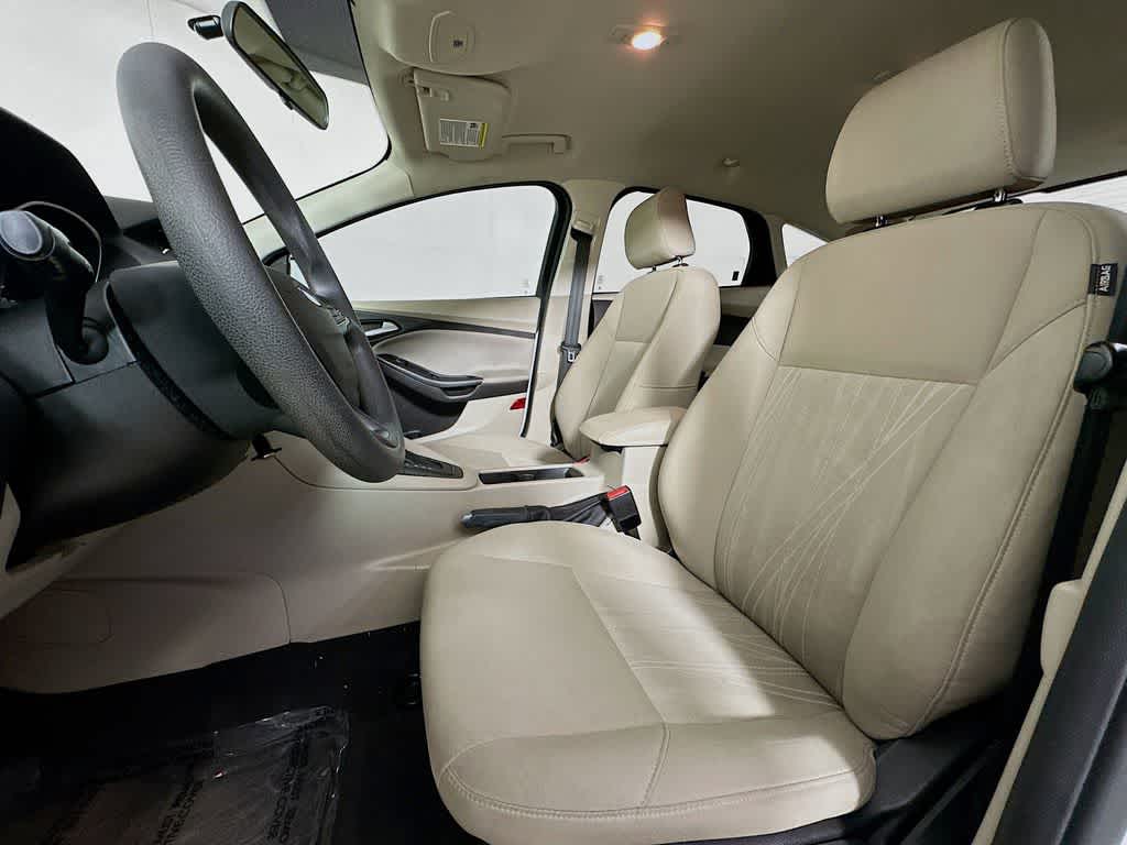 Ford Focus SE 2016