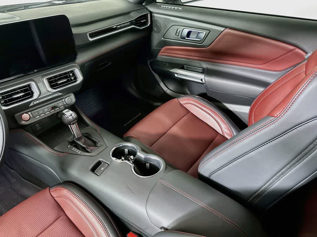 Ford Mustang GT Premium 2025