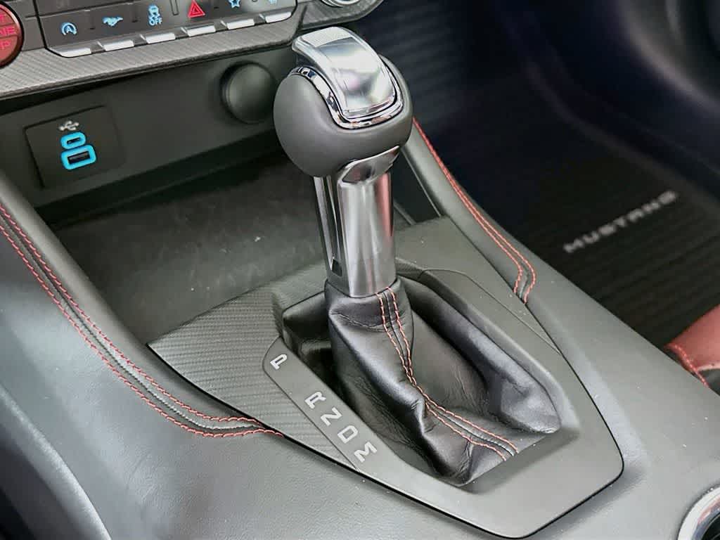 Ford Mustang GT Premium 2025