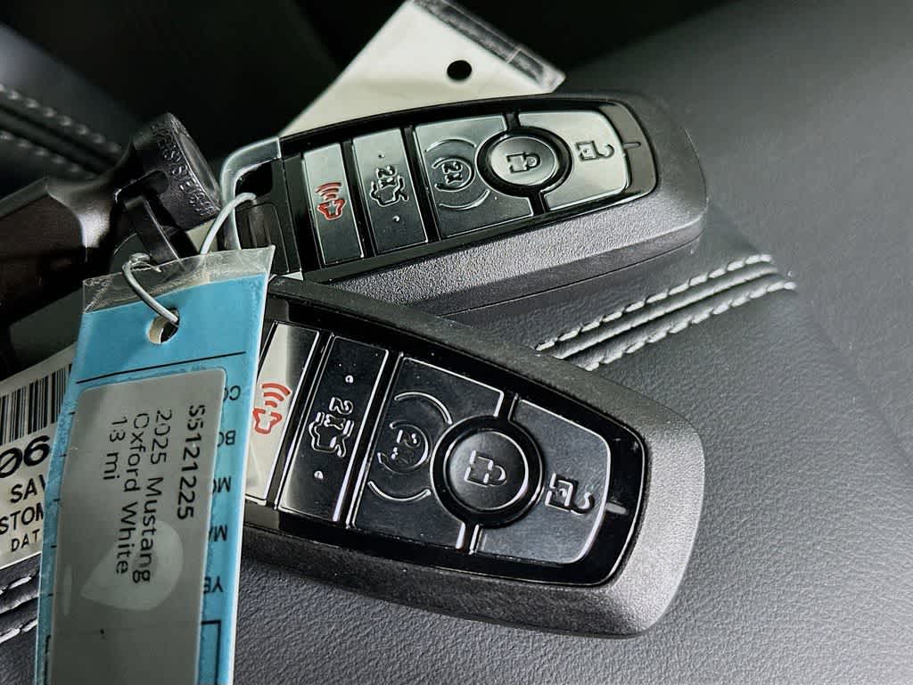 Ford Mustang EcoBoost Premium 2025