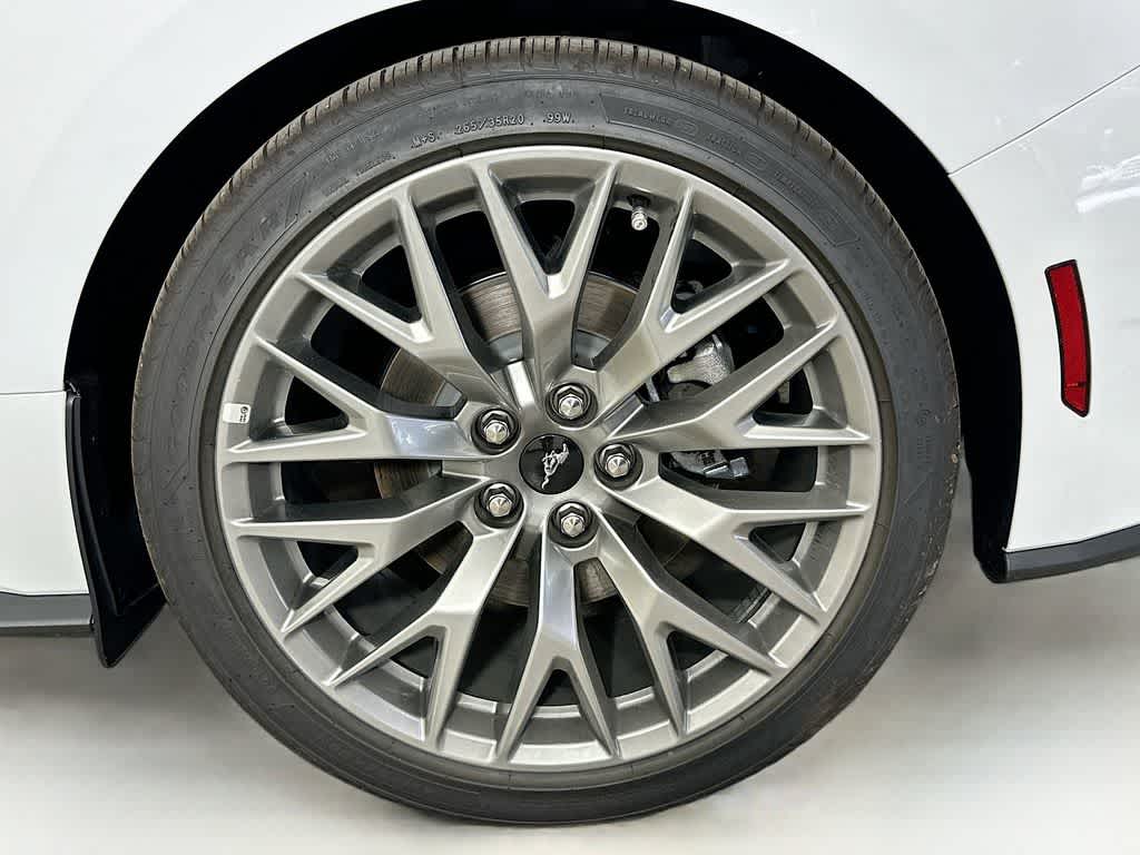 Ford Mustang EcoBoost Premium 2025