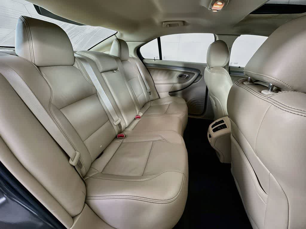 Ford Taurus SEL 2015