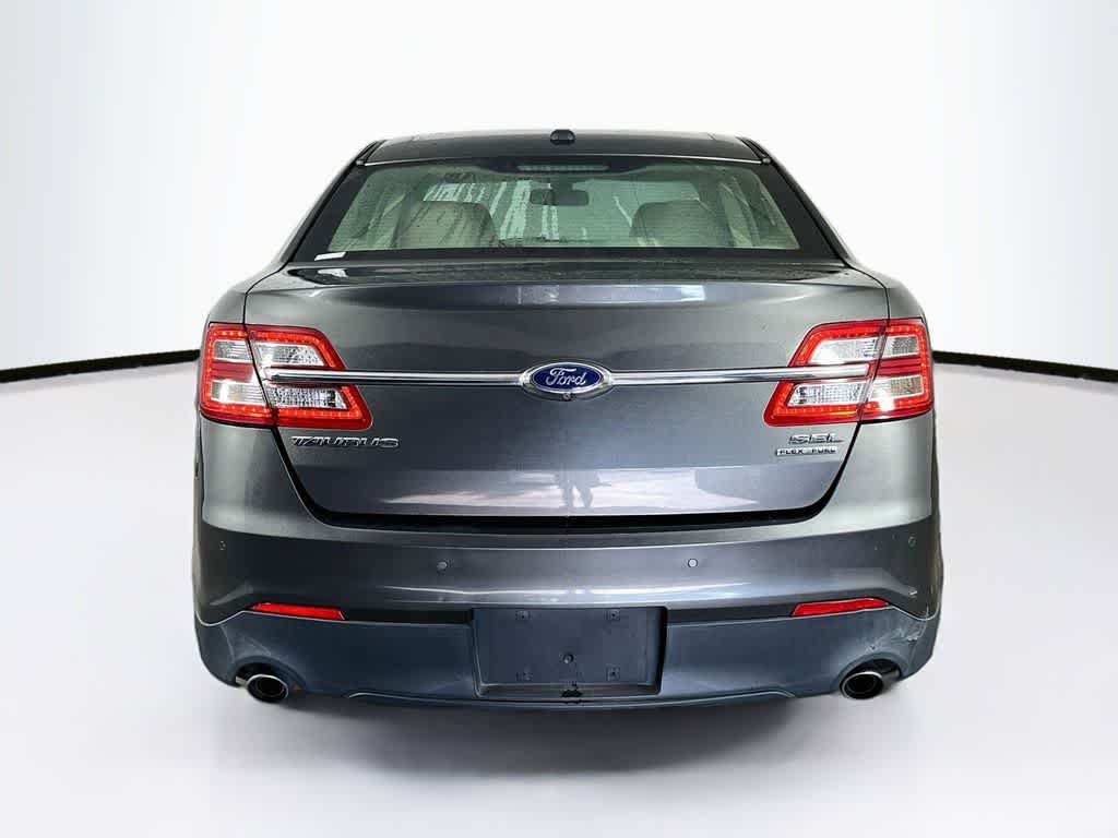 Ford Taurus SEL 2015