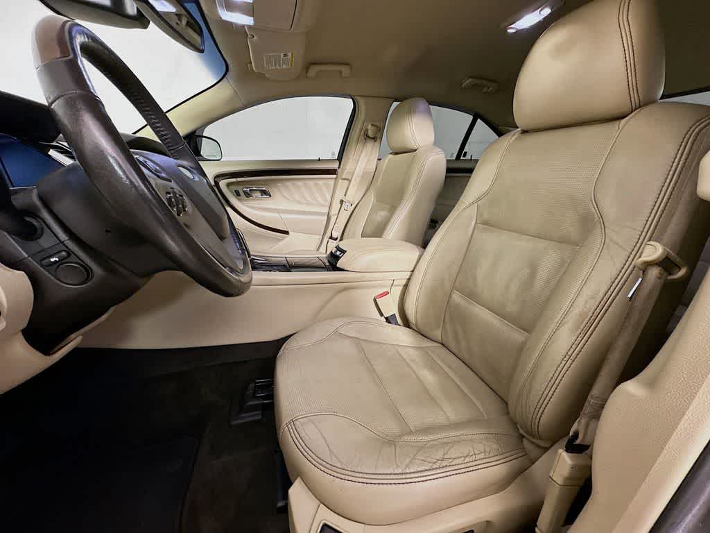 Ford Taurus Limited 2014