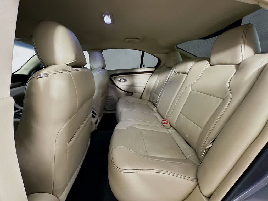 Ford Taurus Limited 2014