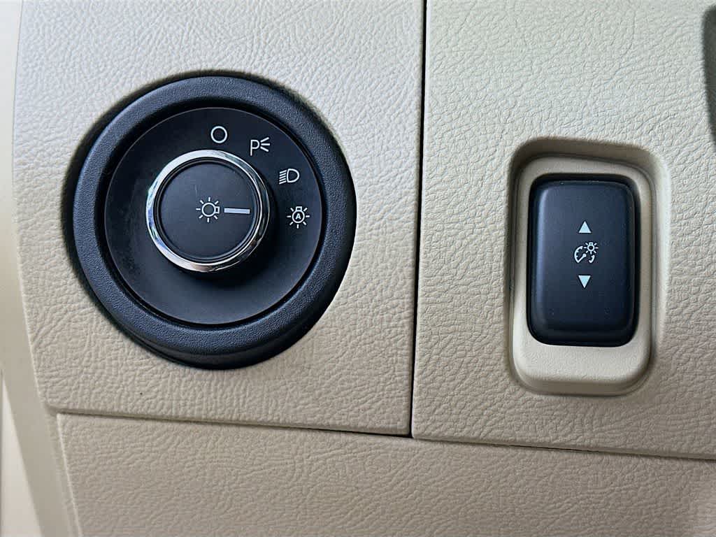 Ford Taurus Limited 2014