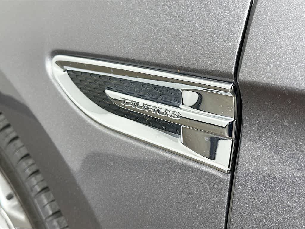 Ford Taurus Limited 2014