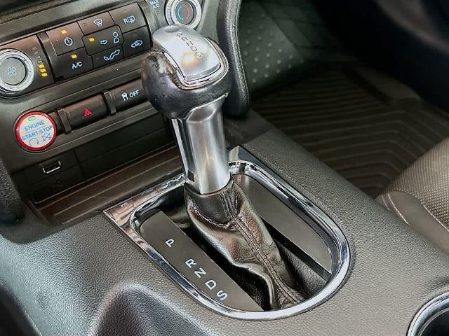 Ford Mustang V6 2016