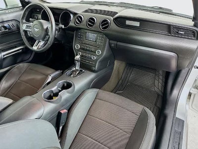 Ford Mustang V6 2016