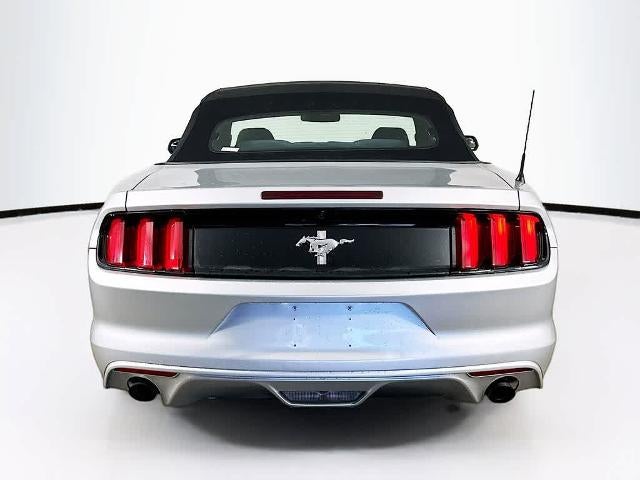 Ford Mustang V6 2016