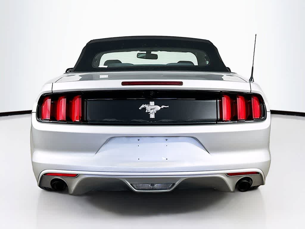 Ford Mustang V6 2016
