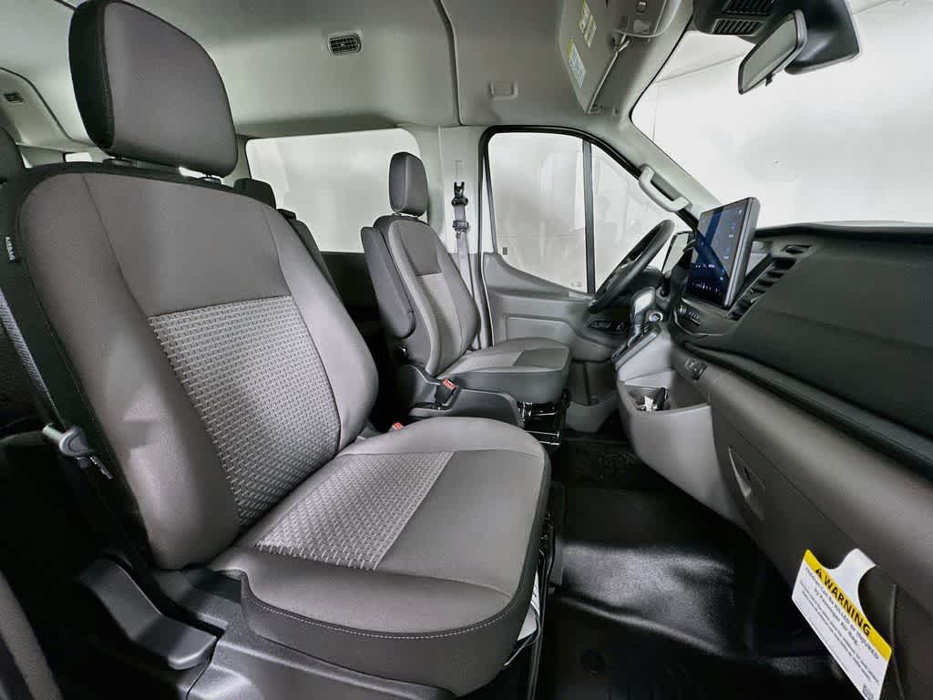 Ford Transit Passenger Wagon XL 2026